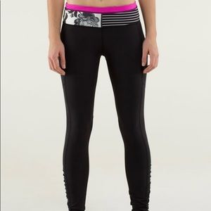 Lululemon Speed Tight Sz 8